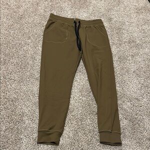 Zyia Olive Unwind Joggers Medium